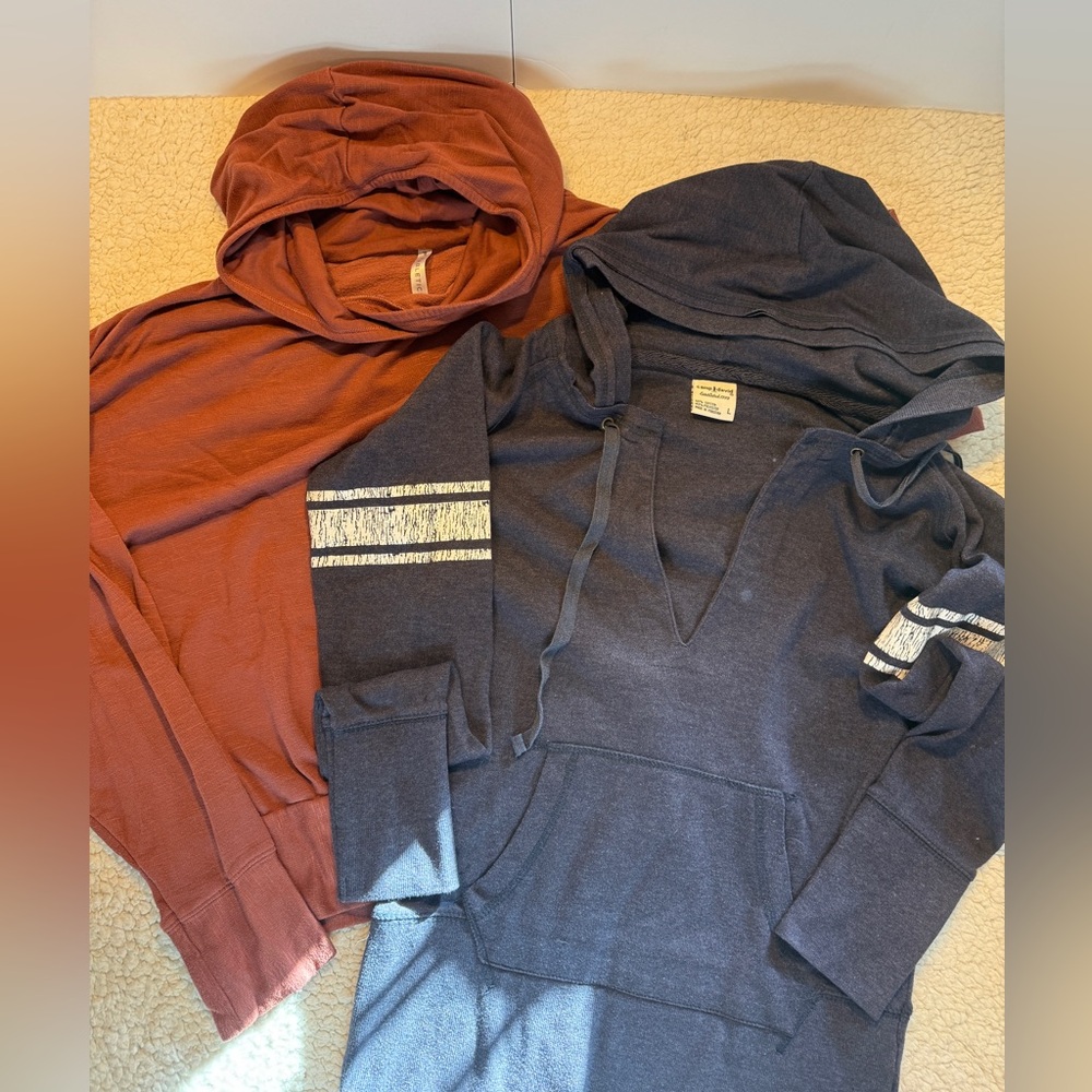 Women's Blue and Rust Hooded Shirts. Fabletics. Size Large.